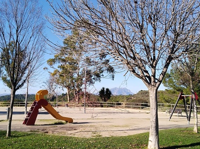 Imatge de la zona infantil del parc