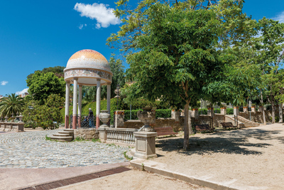 Vista de la glorieta del parc