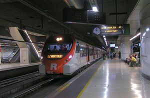 Tren de Rodalies en Barcelona-Sants