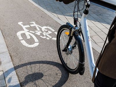 Bicicleta por carril bici