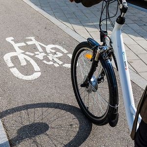 Bicicleta por carril bici