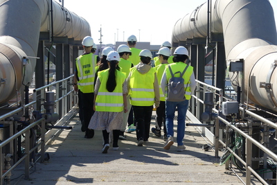 Visita d'un grup d'estudiants a una EDAR