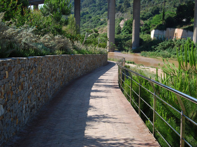 Accés des del Pont del Diable