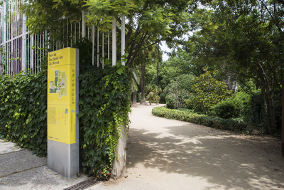 Un dels panells informatius del parc