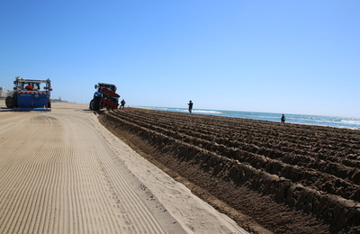 Comença la llaurada de les platges