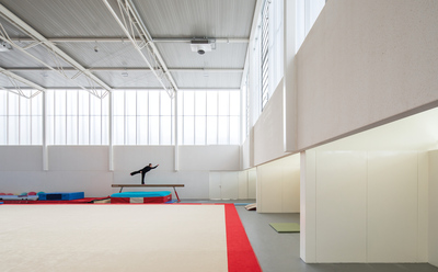 Imatge general de la sala per a la pràctica de la gimnàstica rítmica