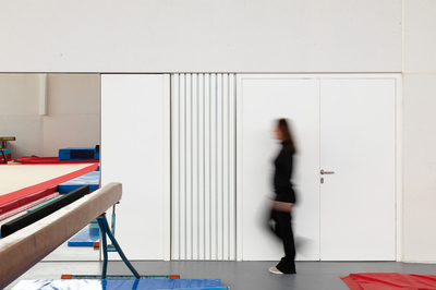 Imatge de detall de la sala per a la pràctica de la gimnàstica rítmica