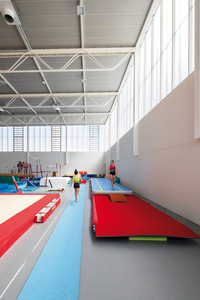 Imatge general de la sala per a la pràctica de la gimnàstica rítmica