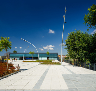 Perspectiva de l'accés de la piscina