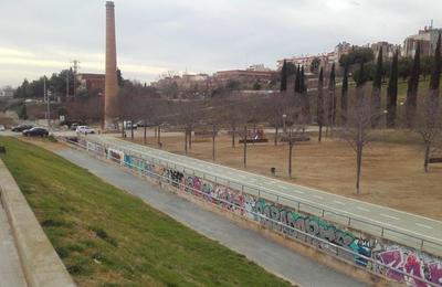 Imatge de la xemeneia i el seu entorn