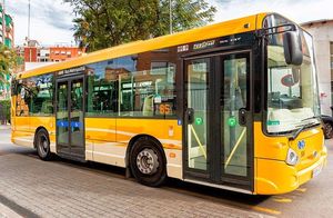 Bus de la línia operada per Tusgal