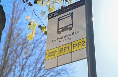 Placa de parada de bus