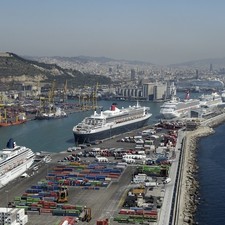 Imatge del port de Barcelona