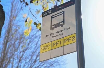 Placa de parada de bus