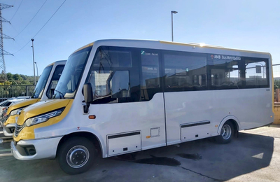 Autobusos de la línia M83 a Molins de Rei