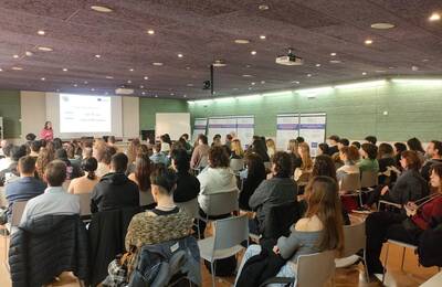 Presentació del programa a la sala d'actes de l'Institut Municipal d'Educació de Barcelona (IMEB)