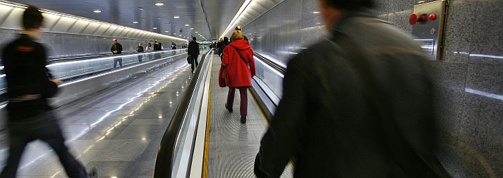 passadís del metro L5 Passadís de l'estació de metro El Coll-Teixonera